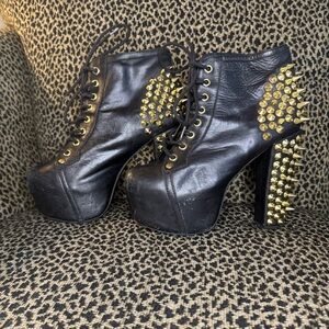 Jeffrey Campbell Gold Spiked Black Leather Lita Size 6